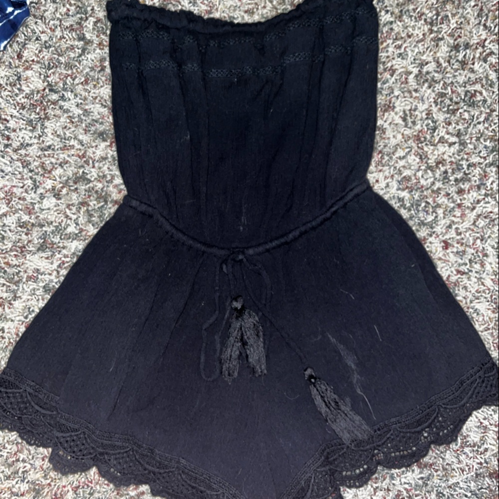 Xhilaration black romper. Size: SM. Worn once